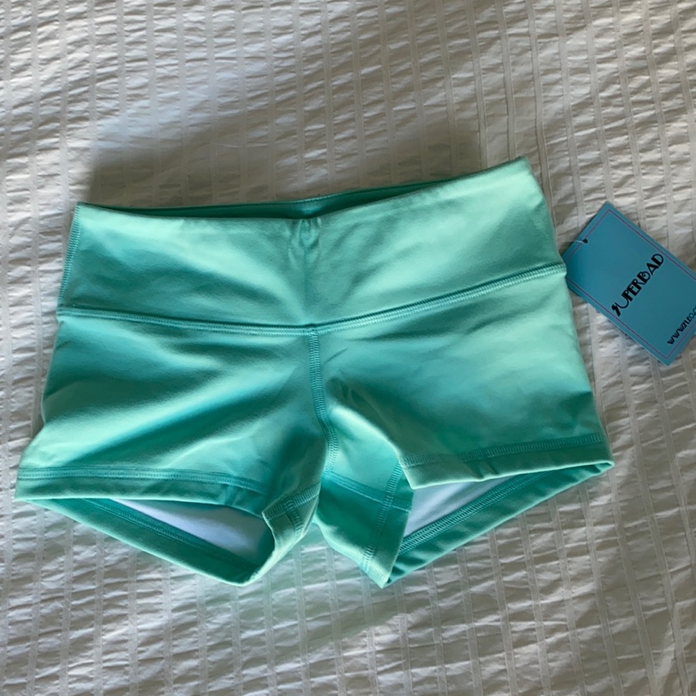 Fleo Shorts